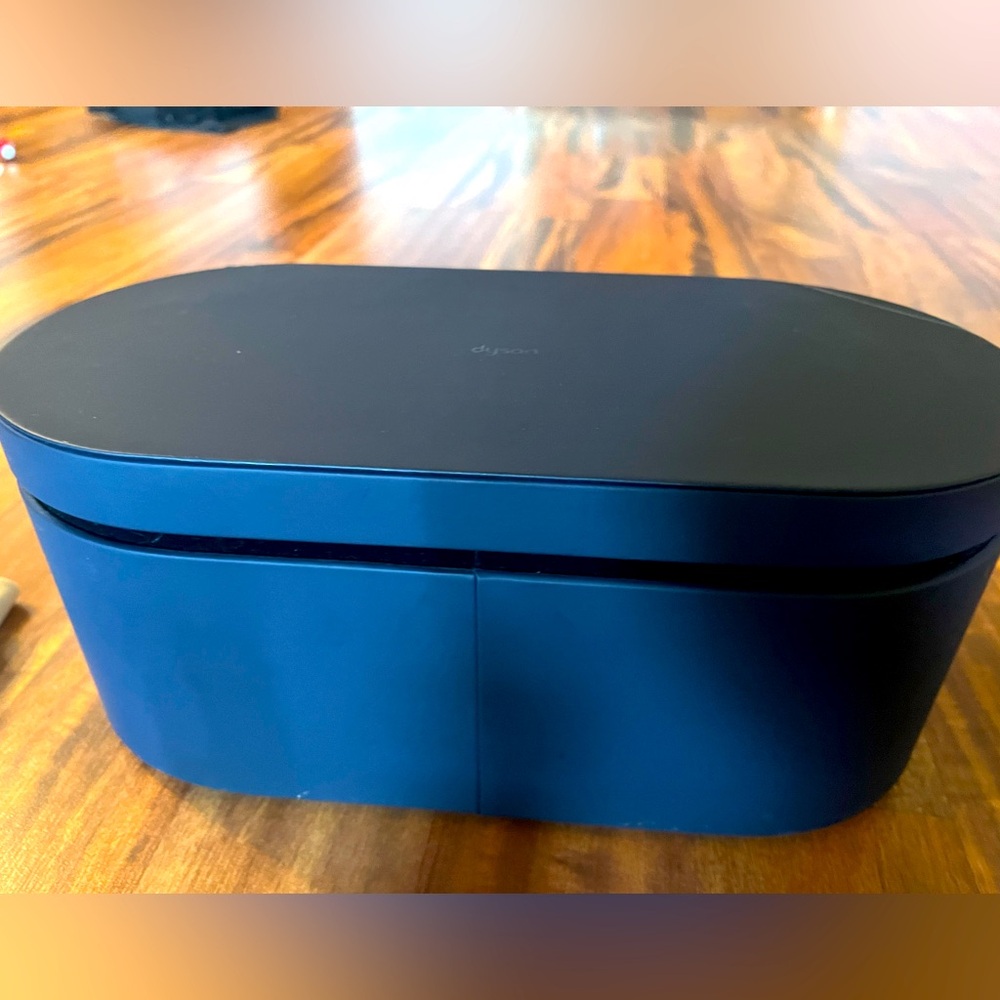 Dyson box only